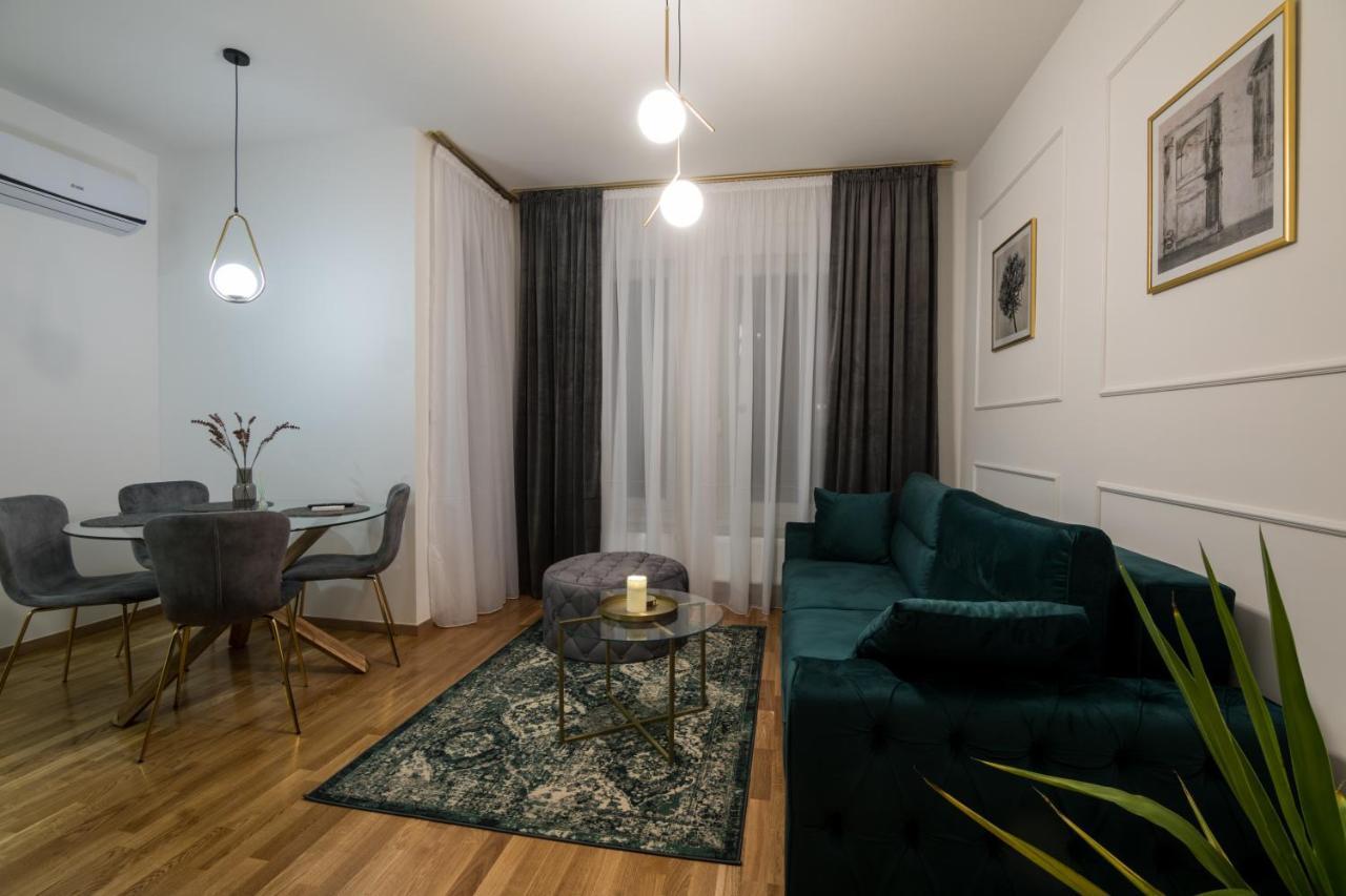 Apartman Park Бієліна Екстер'єр фото